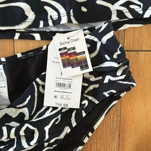 Time and Tru Keyhole Halter Swim Tankini Top Women’s S 4-6 NWT Black White - Picture 6 of 9